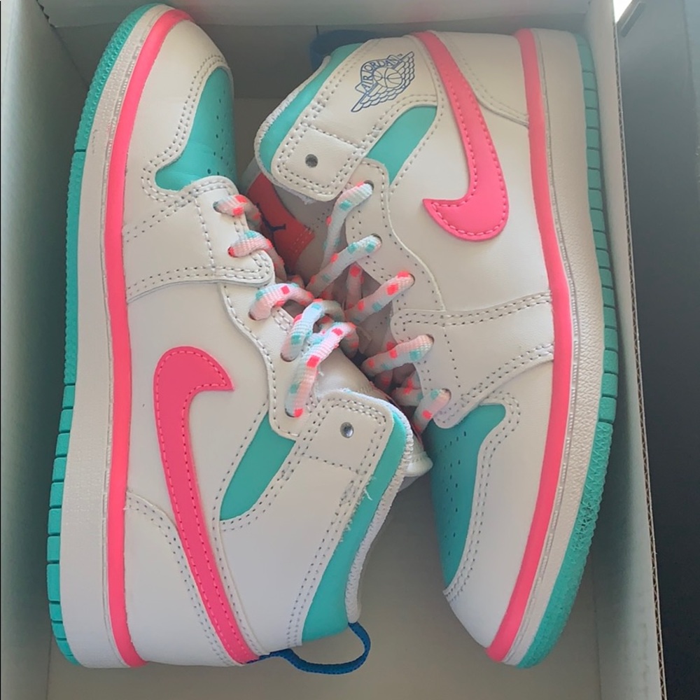 Size 12 retro 1s